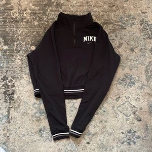 black cropped nike 1/4 zip, worn once